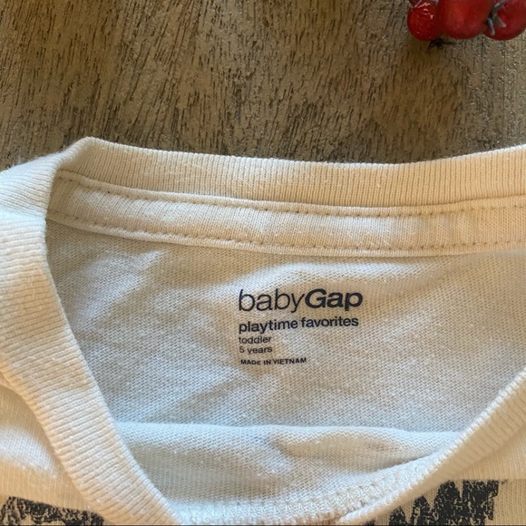 Gap Kids boys size 5 dinosaur long sleeve -ii4 - Picture 2 of 4